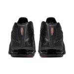 NIKE SHOX R4 «Total Black» - Imagen 5