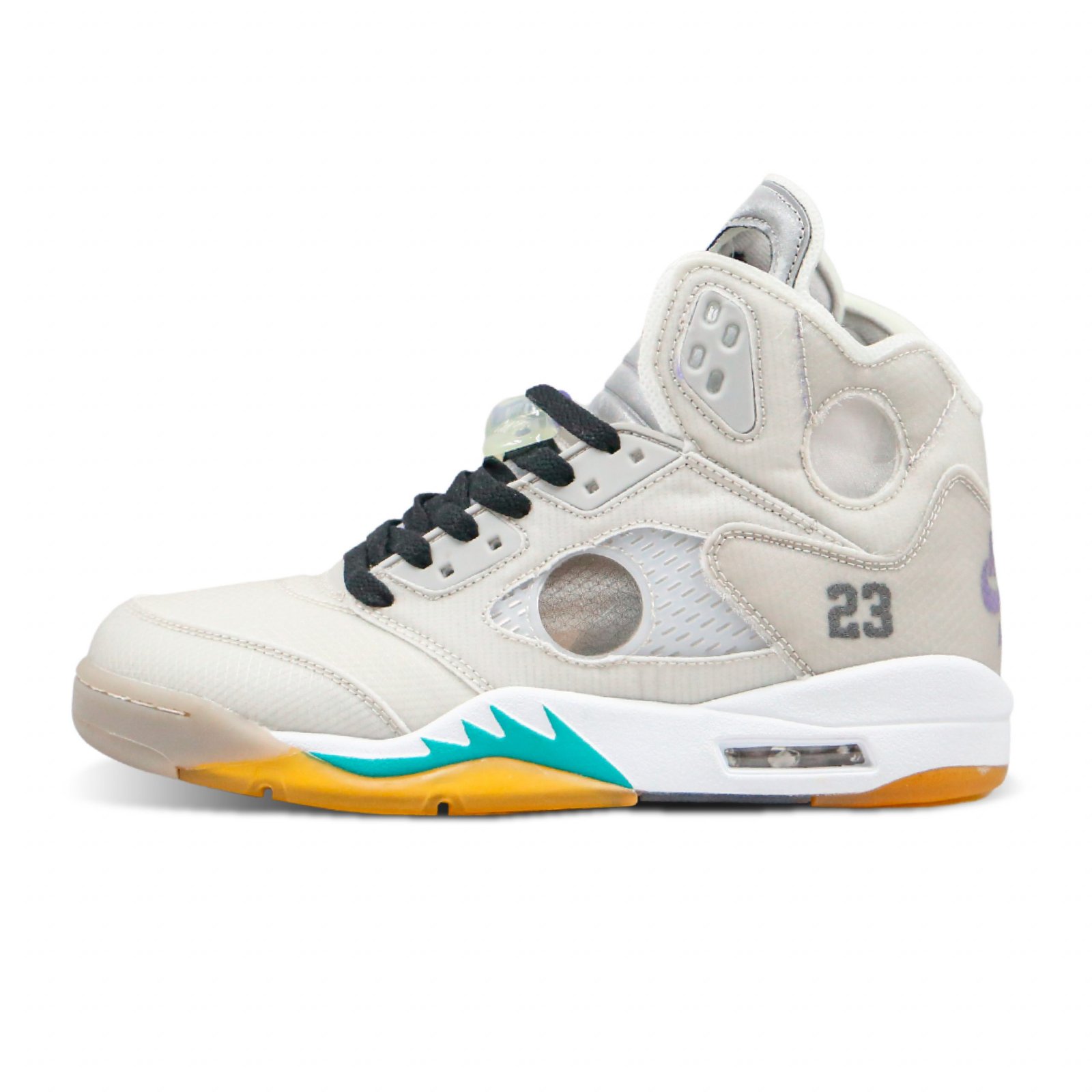 Jordan-5-x-Off-White-GreyGreen_Mesa-de-trabajo-1-1-scaled-1.jpg AIR JORDAN RETRO 5 "x Off White GreyGreen" - Imagen 1